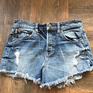 High waisted Guess Shorts size 27